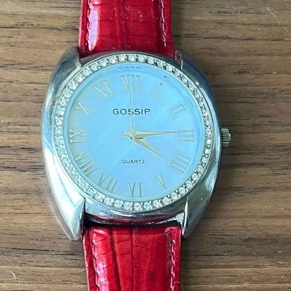 5/$25 POP of color Silver Sparkling Rhinestone Red Leather Watch by RELIC - Picture 1 of 9